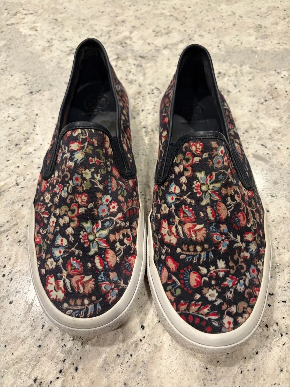 Tory Burch Black Floral Slip-On Sneakers with Multicolor Print W8